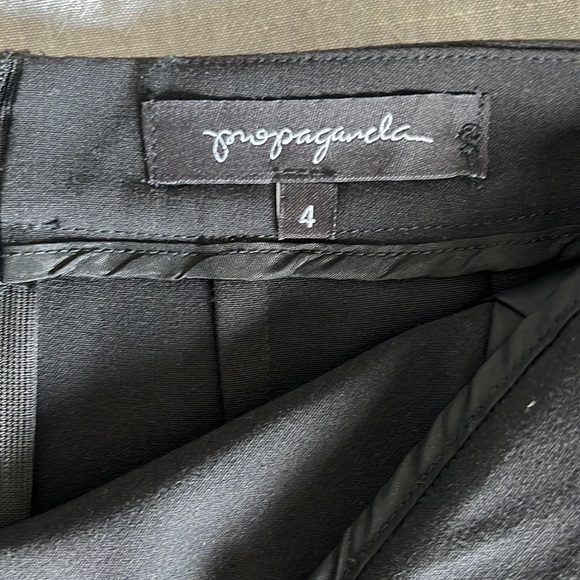 Propaganda from Plenty Pencil Skirt Size 4 black - Picture 3 of 7